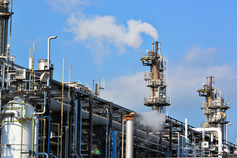 industrial-complex-pipes-and-smokestacks-against-b-2026-01-09-07-54-43-utc (1)